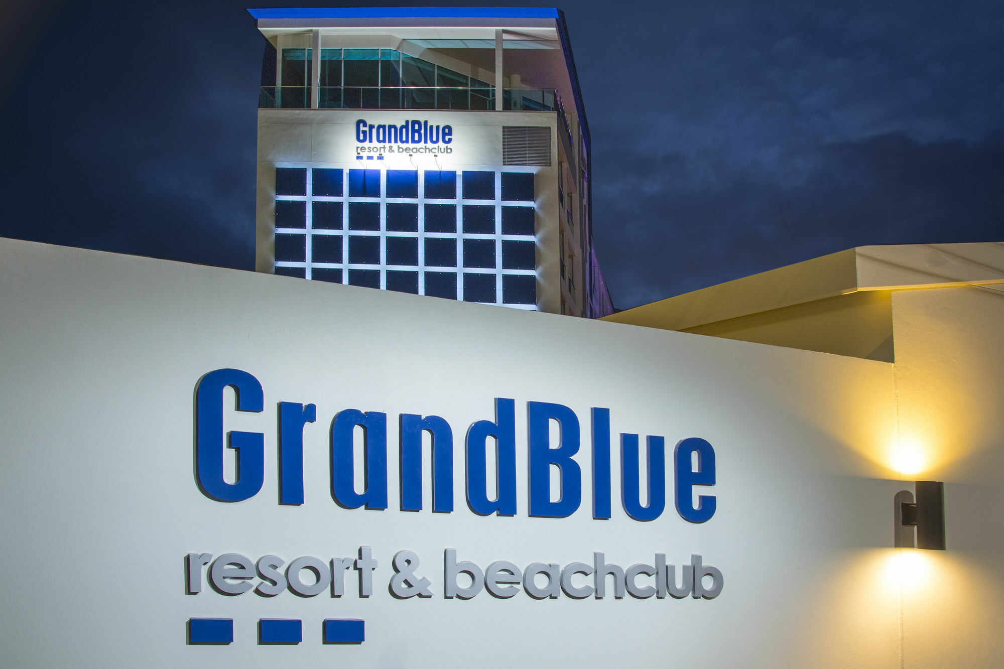 Grandblue Resort & Beachclub Mae Phim Exteriér fotografie